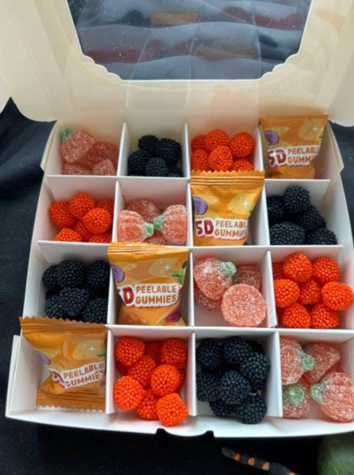 Halloween Sweet Treat Box Trick Or Treat Sweet Mix
